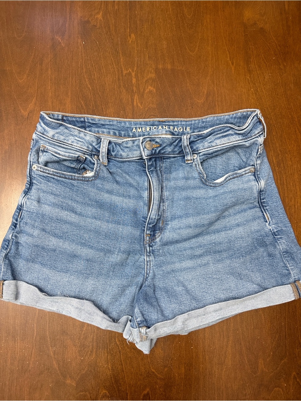 American Eagle Mom Shorts Size 14